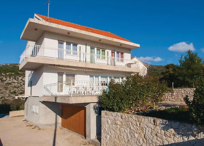 Dolac With Sea View 06 בית נופש Dolac